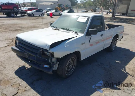 1991 Mazda B2600 Short Body из США, поврежденный, VIN JM2UF1148M0145862